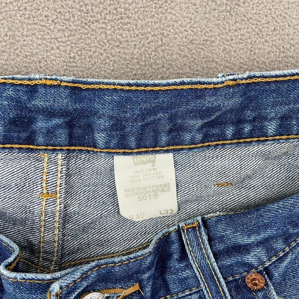 Levi's 501 Original Fit Jean Mens 40x32 Blue Denim Mid Rise Straight Leg Classic